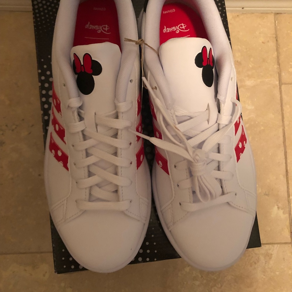 Disney Minnie Mouse Women’s Adidas. Brand new with tags and box.